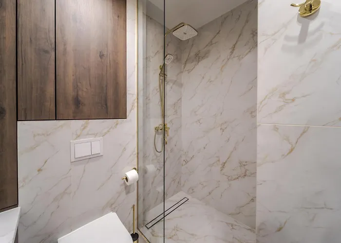 Osapart In A Complex Great Britain 2