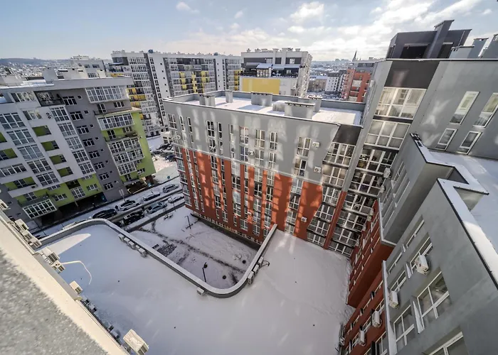 Osapart In A Complex Great Britain 2 *